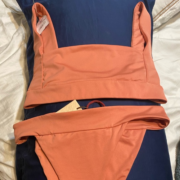 Thaikila Spell Pottery Beautiful Bikini - Picture 7 of 7